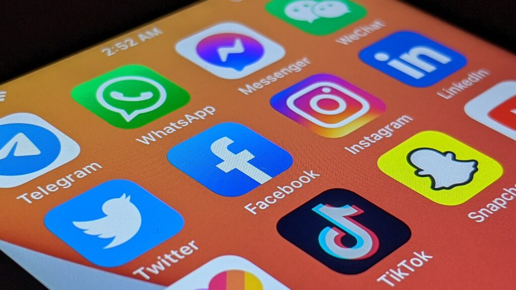 WhatsApp ve sosyal medya delilleri - avukat İlay Ölmez, Elazığ, avukat, boşanma